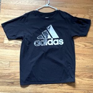 Adidas t-shirt